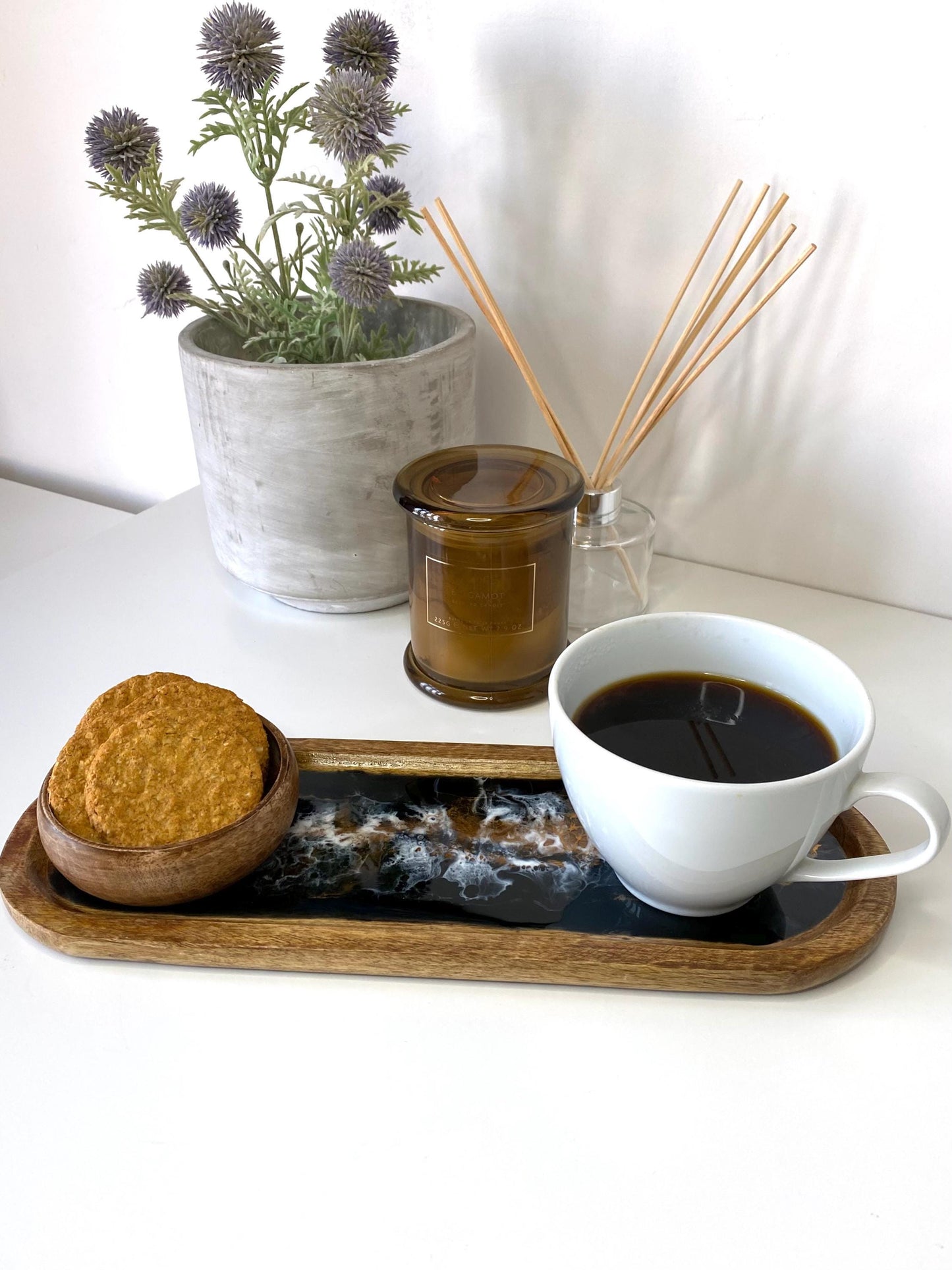 Large handcrafted wooden oval tray with epoxy resin details, featuring a wooden bowl with cookies and a coffee cup – perfect for serving, breakfast, or home décor display.